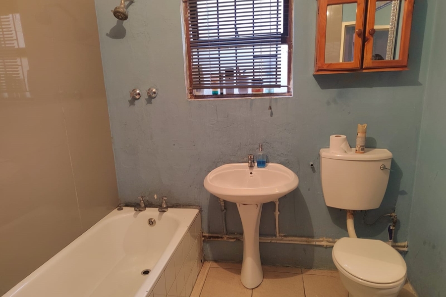 3 Bedroom Property for Sale in Rocklands Western Cape